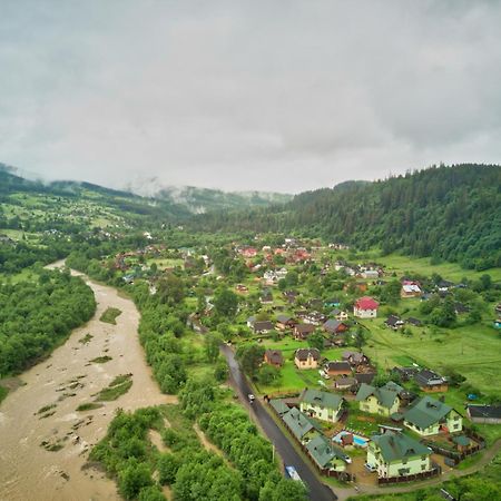 Emerald House Mykulychyn Bagian luar foto