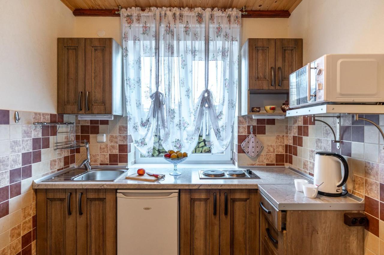 Emerald House Mykulychyn Bagian luar foto