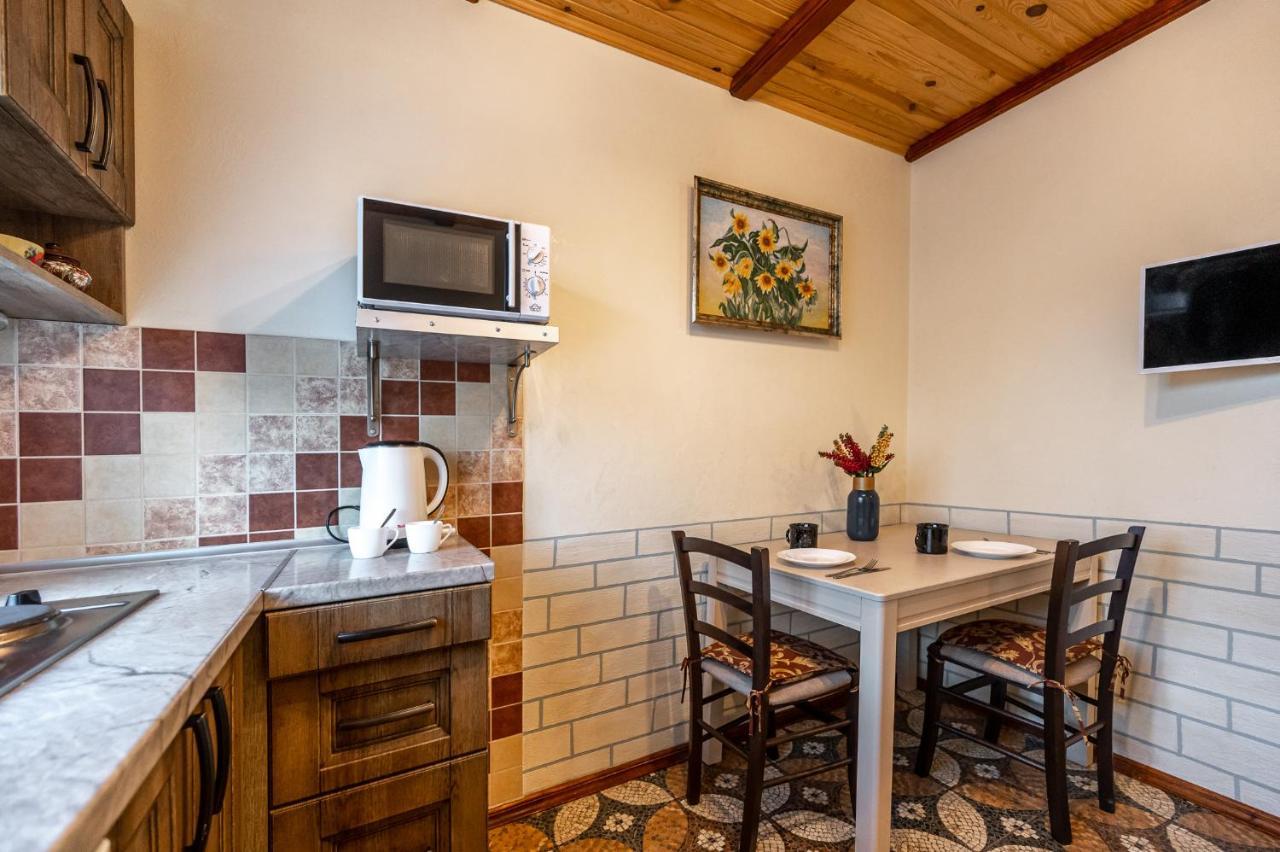 Emerald House Mykulychyn Bagian luar foto