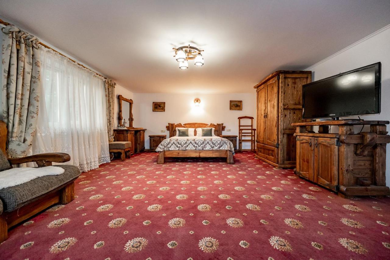 Emerald House Mykulychyn Bagian luar foto