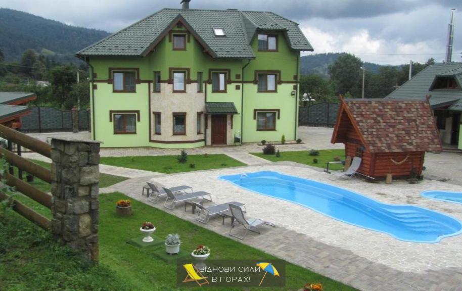 Emerald House Mykulychyn Bagian luar foto