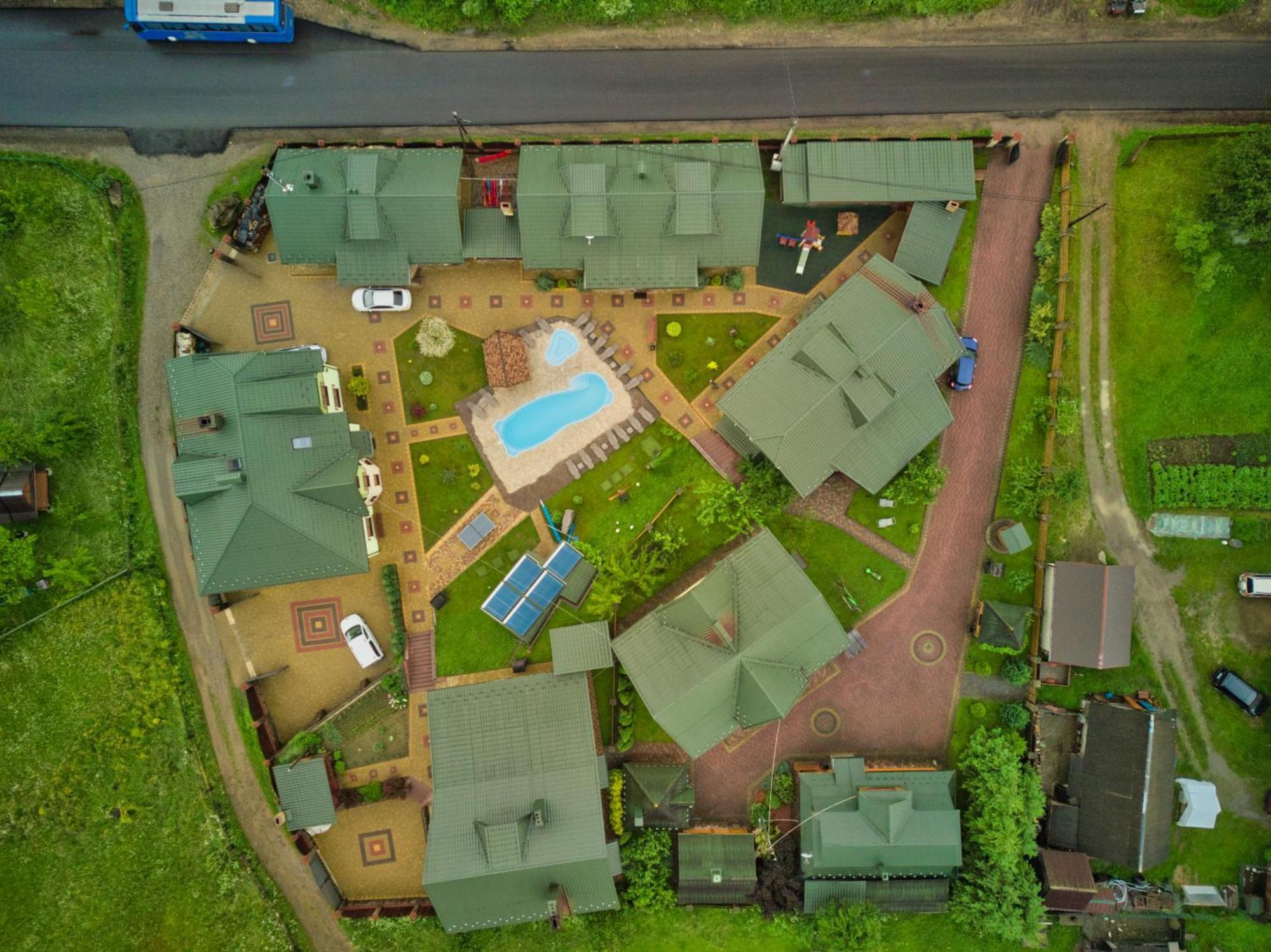 Emerald House Mykulychyn Bagian luar foto