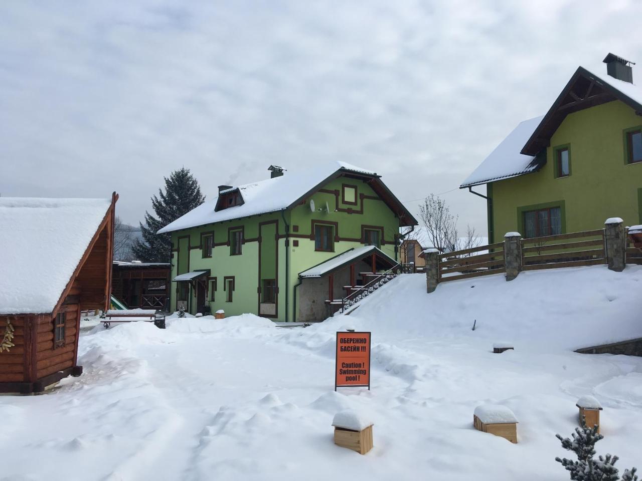 Emerald House Mykulychyn Bagian luar foto